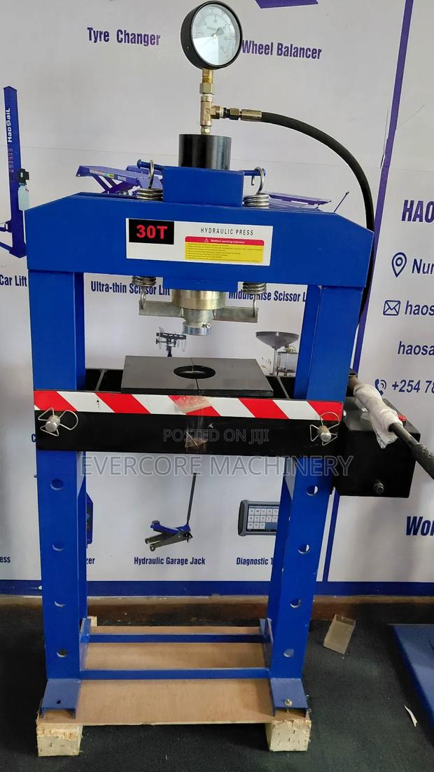 Heavy Commercial Haosail Italy 30tonne Hydraulic Press Machine Manual.