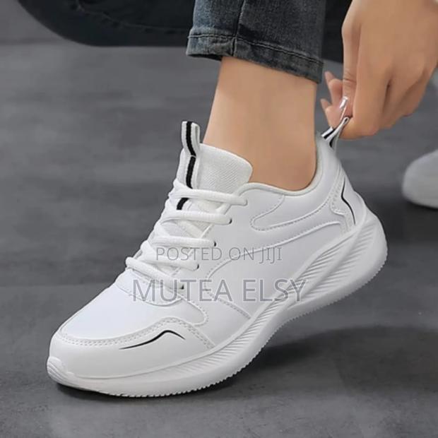 Black White Fancy Sport Shoes - main view