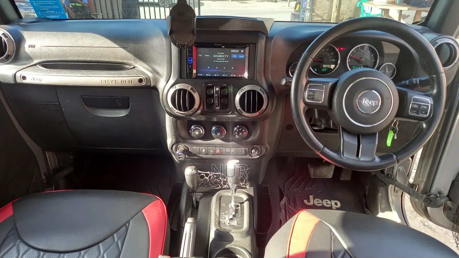 Jeep Wrangler 2017 Silver