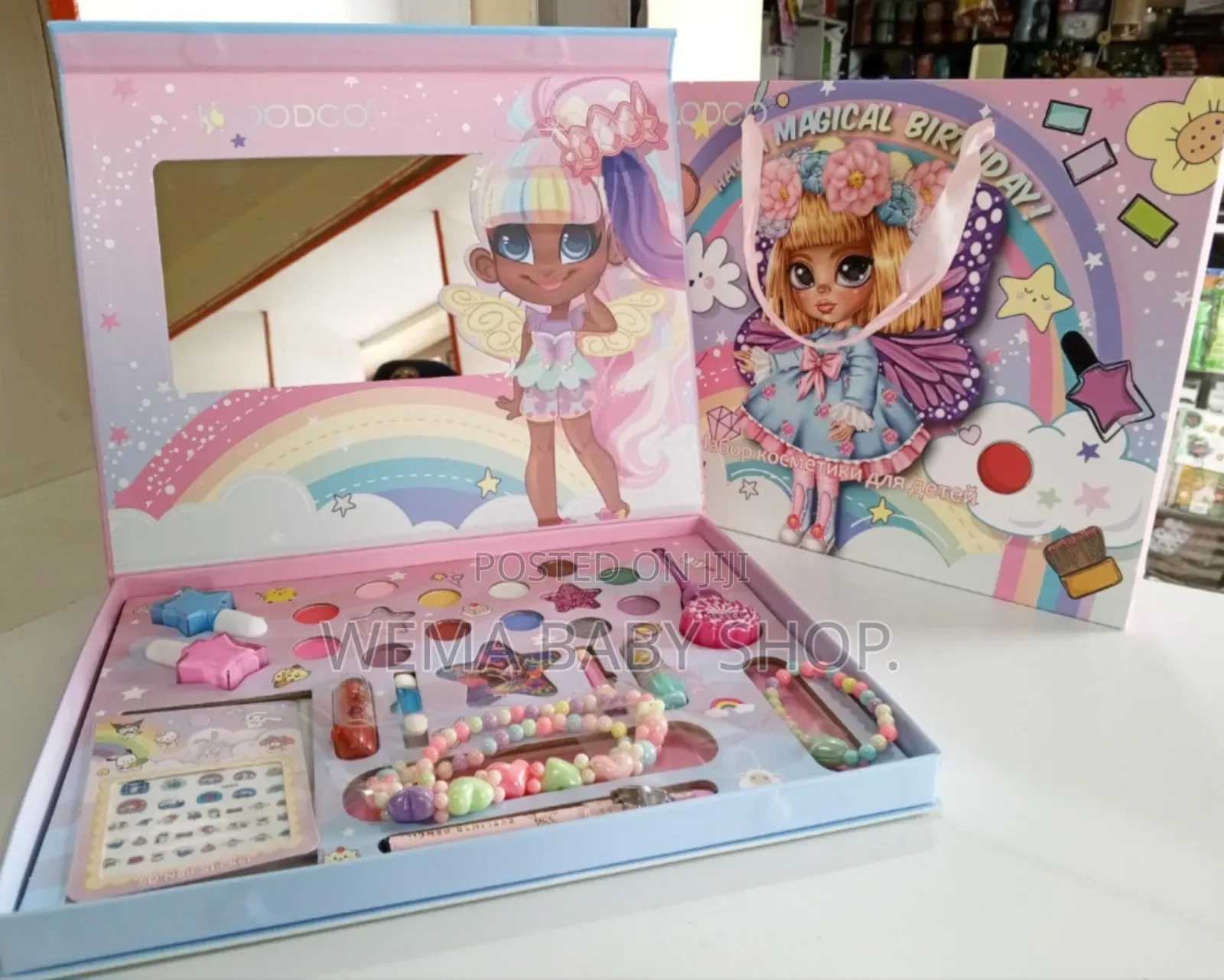 29-in-1 Real Non-Toxic Washable Kids Makeup Kit.