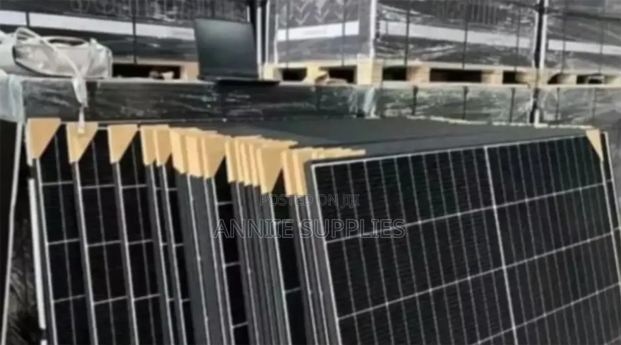 550watts Black All Weather Solar Panels
