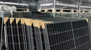 550watts Black All Weather Solar Panels