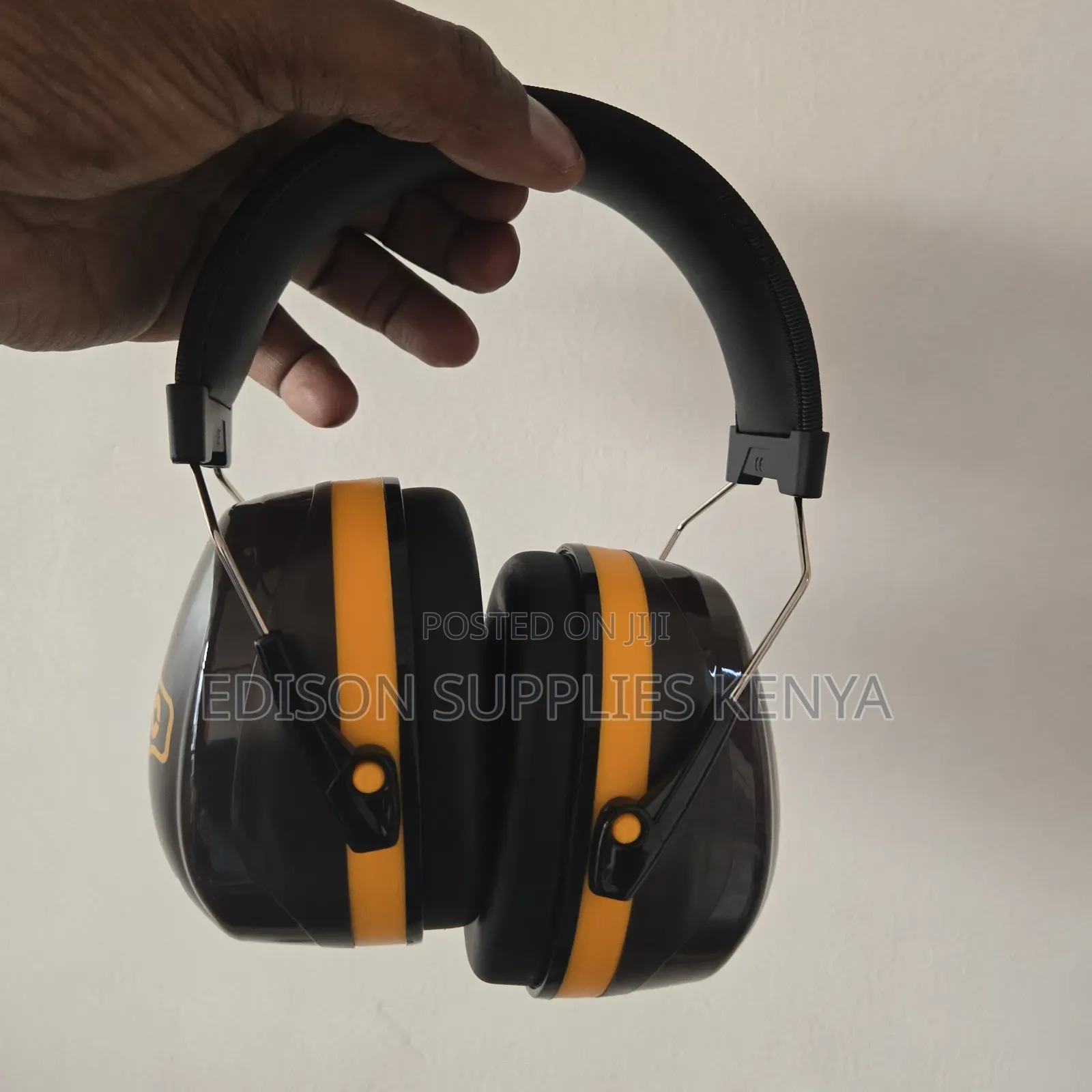 Ingco Ear Muffs 24db Ear Defender Noise Cancelling Industrial Earmuffs