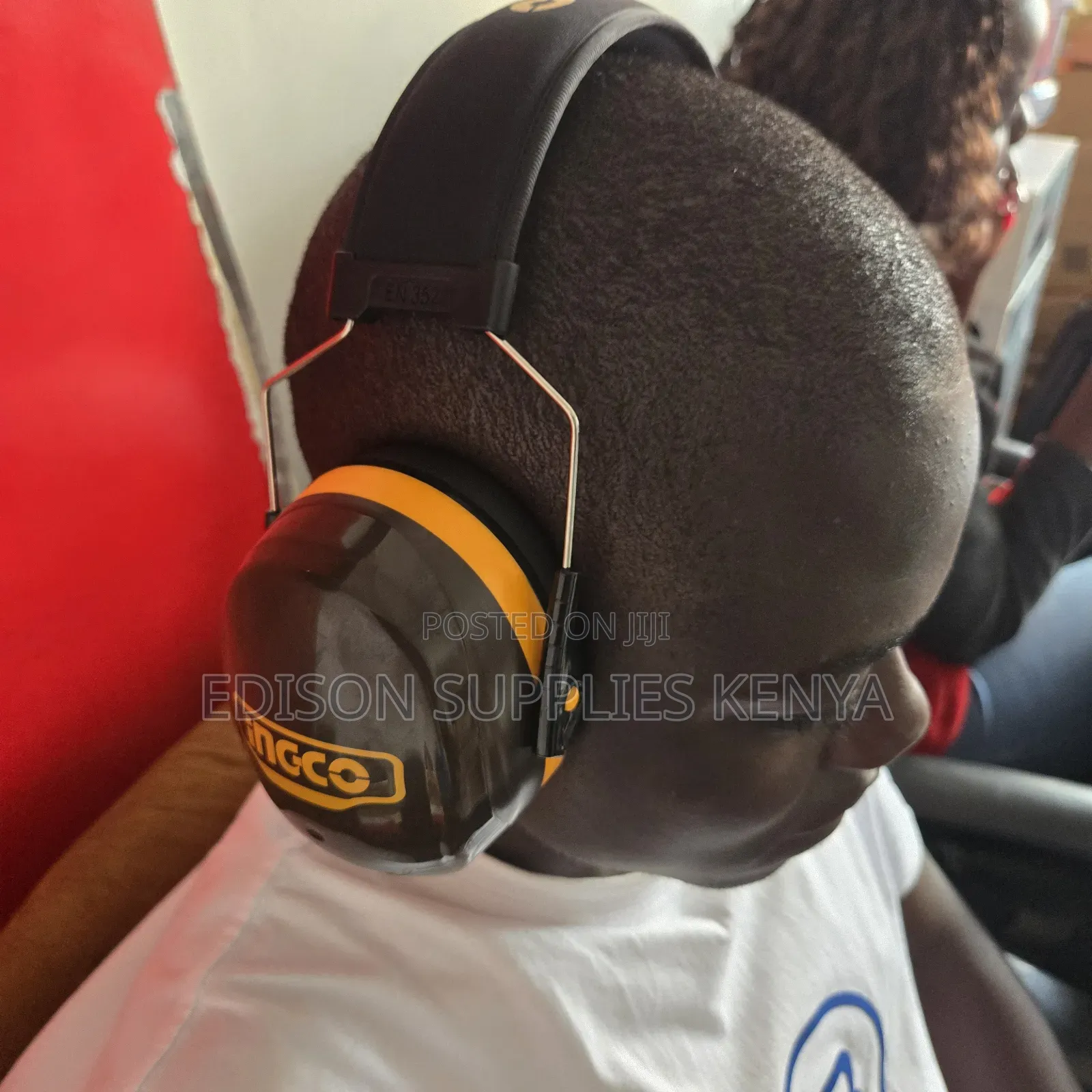 Ingco Ear Muffs 24db Ear Defender Noise Cancelling Industrial Earmuffs