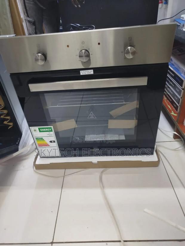 Hisense 60cm in-Built Oven 75litres Capacity