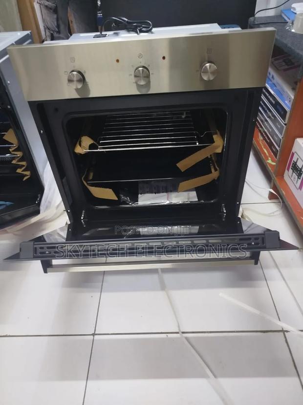 Hisense 60cm in-Built Oven 75litres Capacity - thumbnail 2