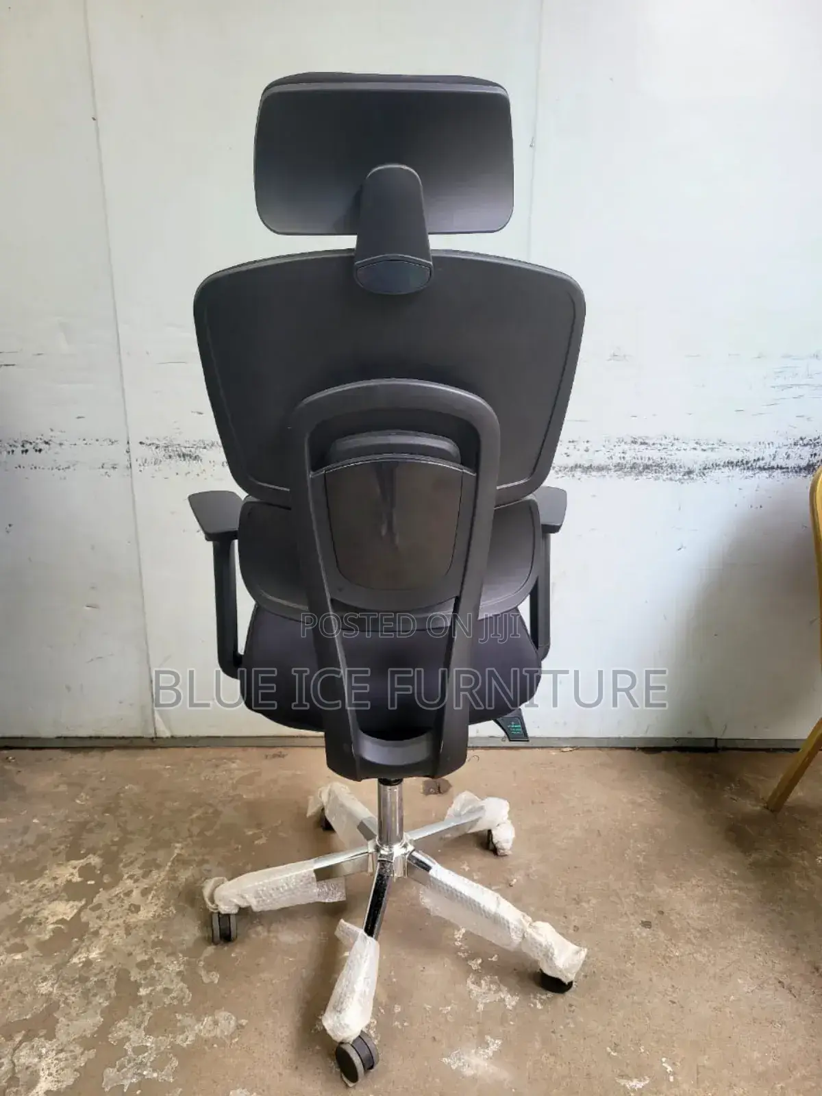 Imported Swivel Office Chair