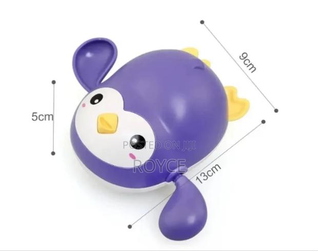 Wind Up Penguin Bath Toy - thumbnail 6