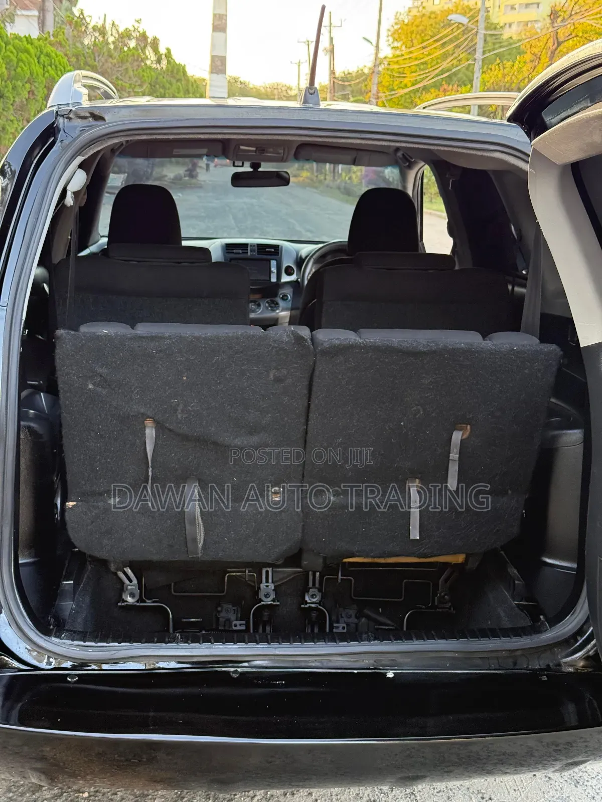 Toyota Vanguard 2012 Black