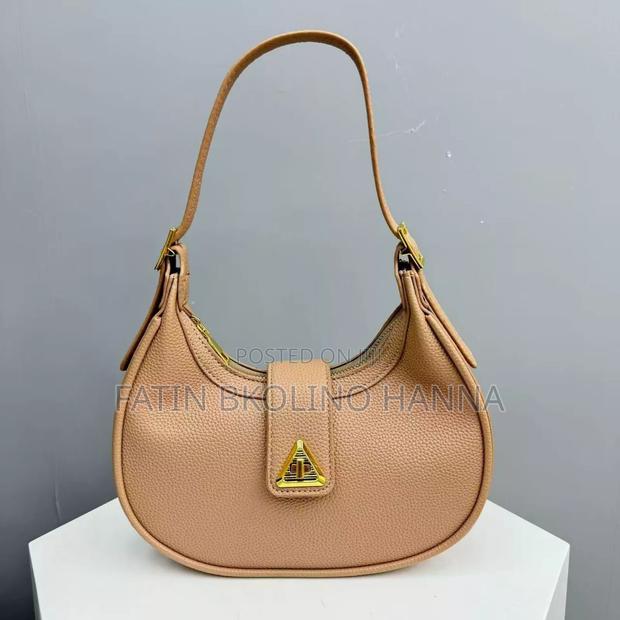 Quality Small Shoulder Bag (Baguette) - thumbnail 4