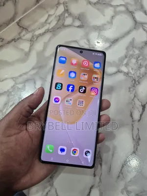 Infinix Hot 50 Pro+ 4G 256 GB Gray