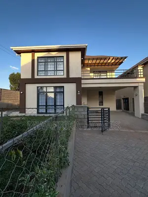4bdrm Maisonette in Kibiku for sale