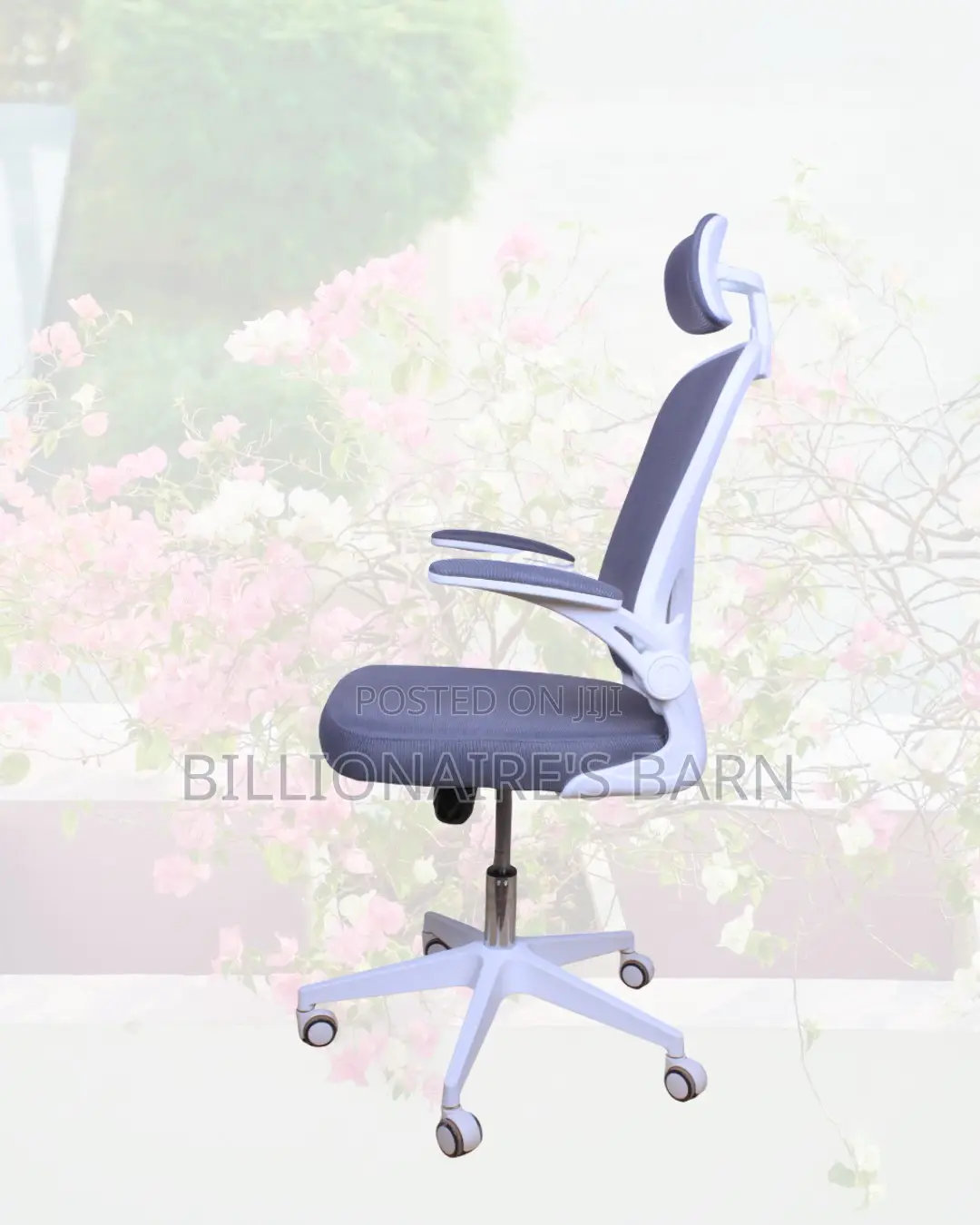 White Ergonomic Office Chair (Space-saving) — Fast Seller