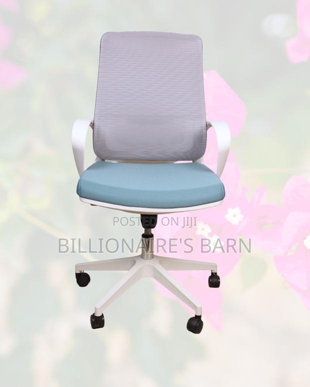 Executive White Ergonomic Mesh Office Chair — Great for Study or Work - thumbnail 3