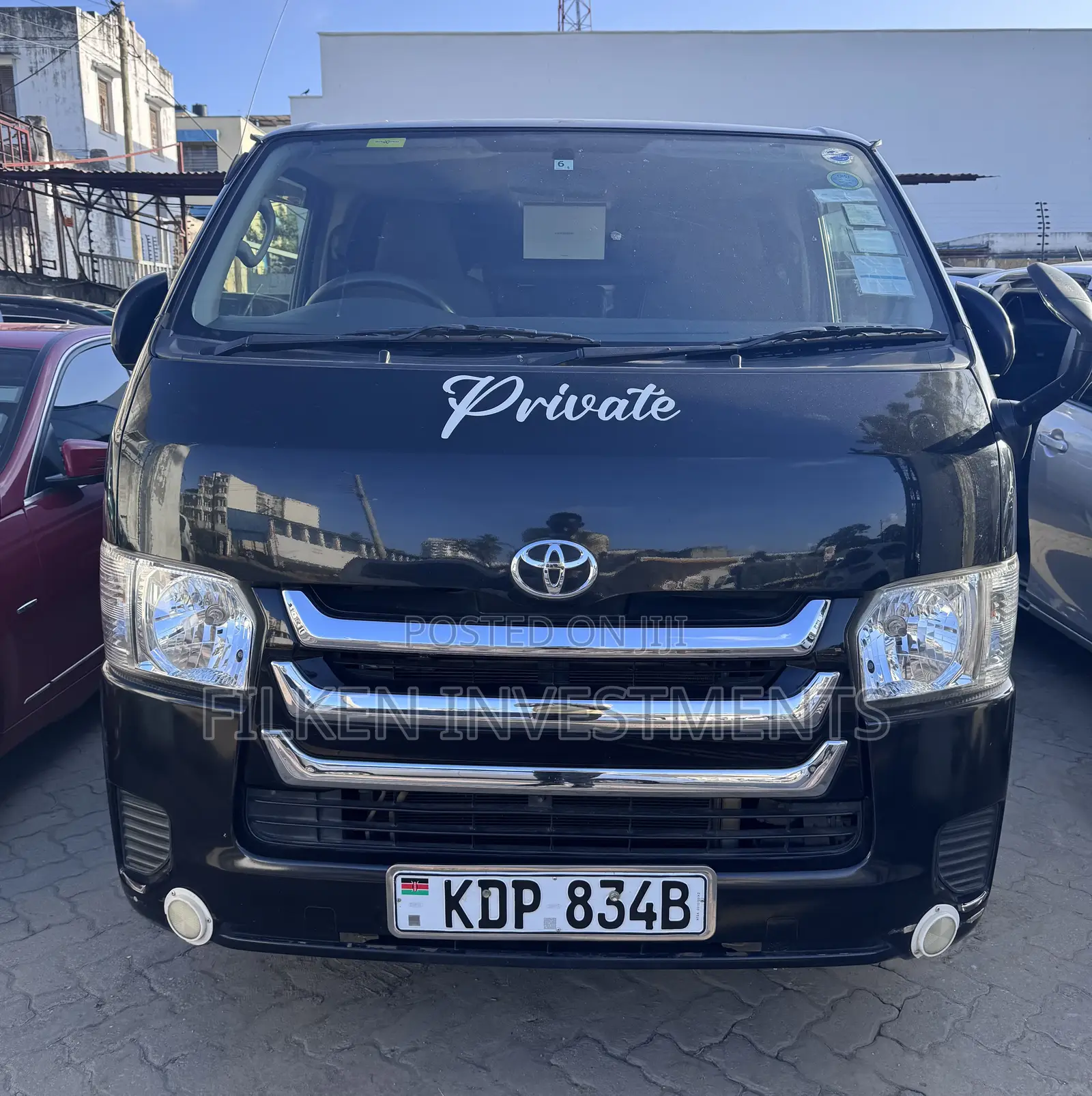Toyota HiAce 2018 Black
