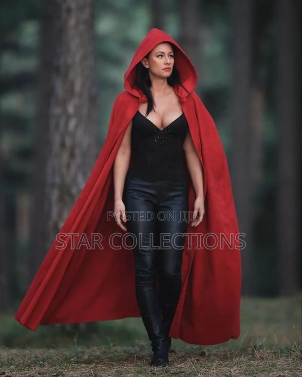 Long Red Velvet Halloween Cape - thumbnail 2