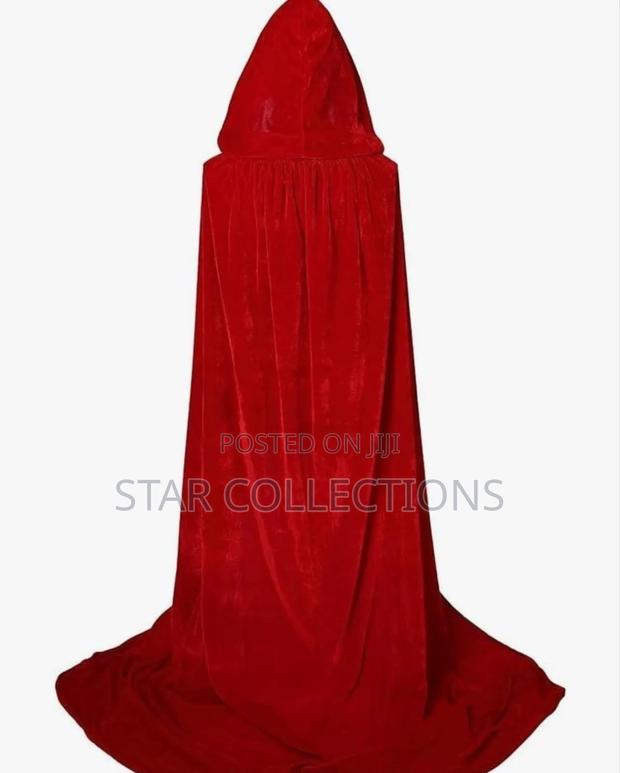 Long Red Velvet Halloween Cape - thumbnail 5
