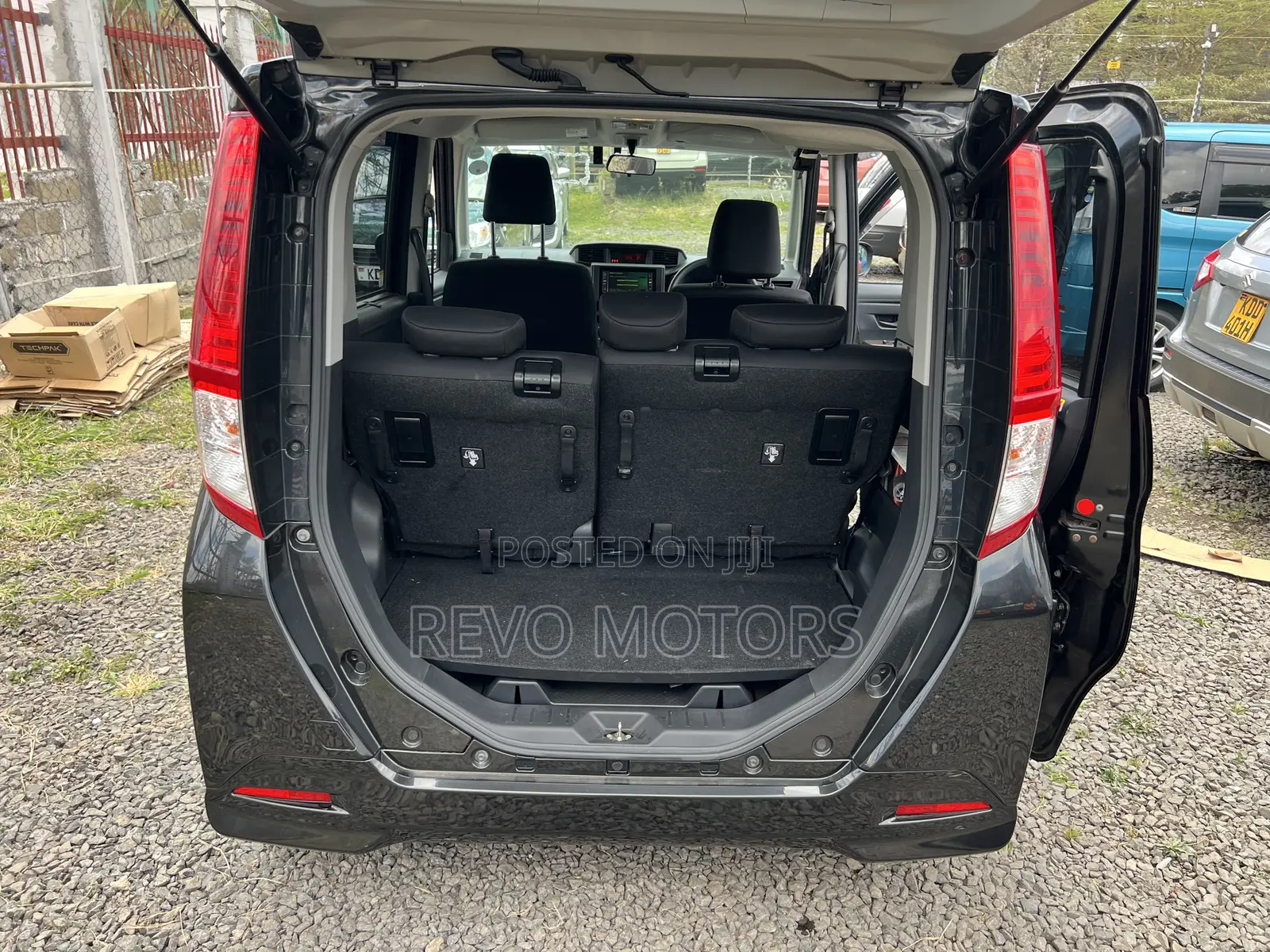 Toyota Roomy 2018 Black
