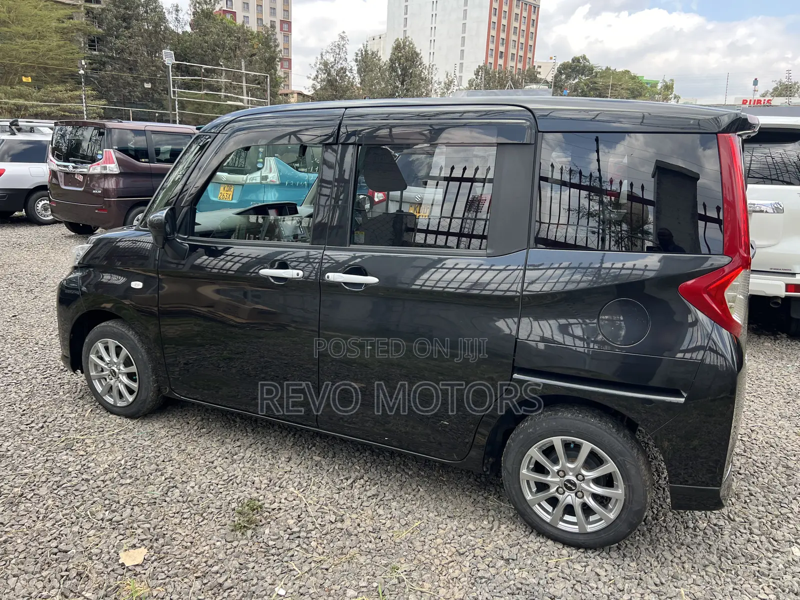 Toyota Roomy 2018 Black