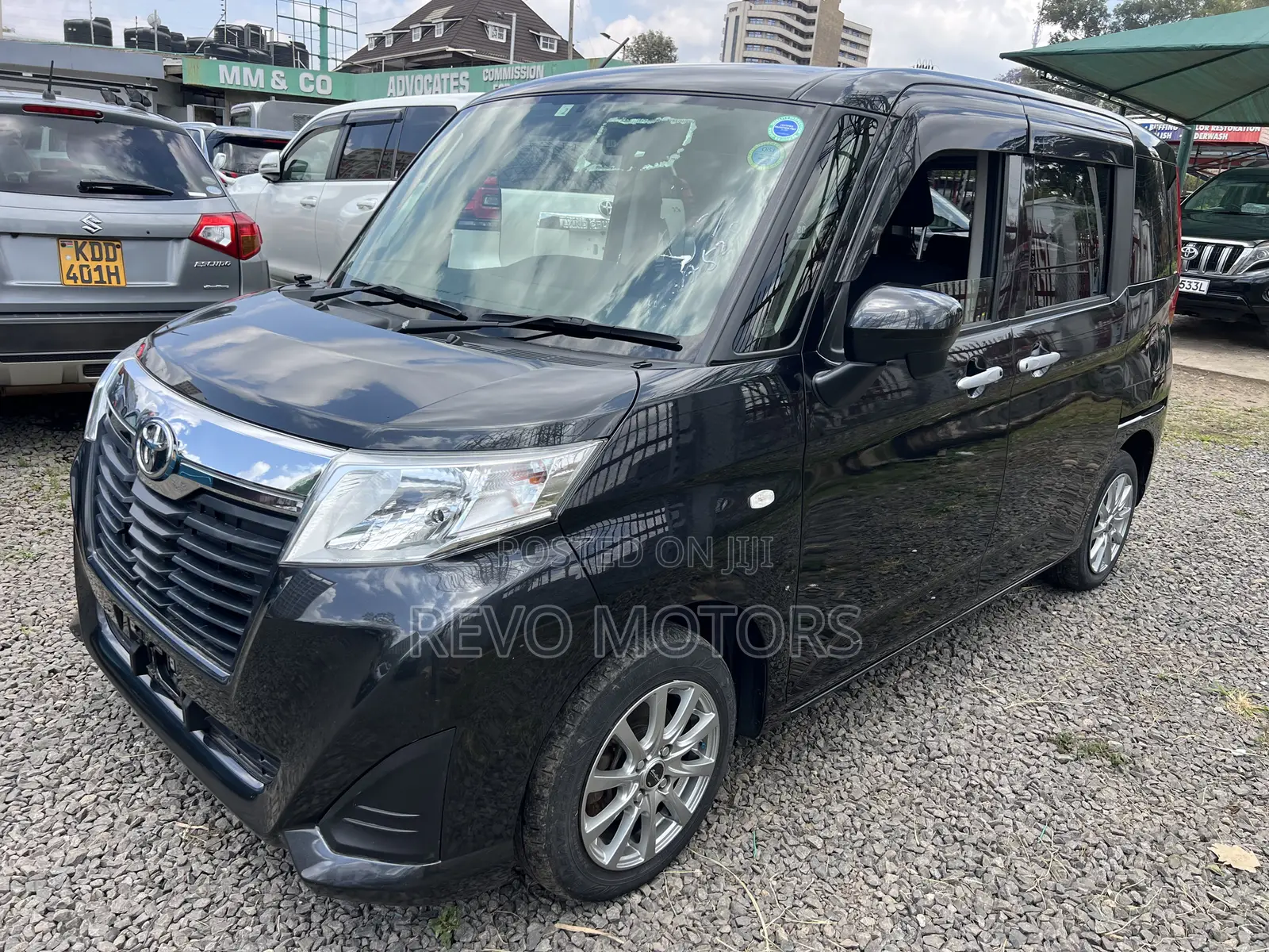 Toyota Roomy 2018 Black