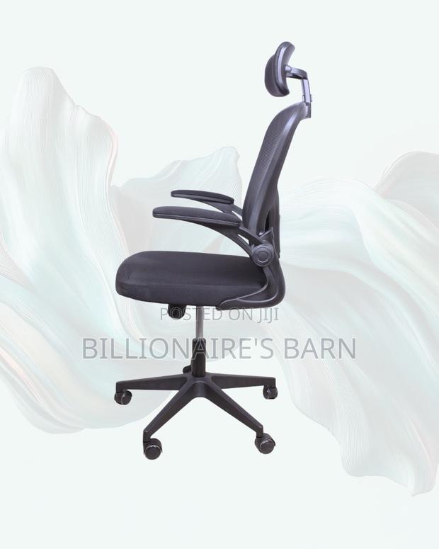 Executive Grey Ergonomic Office Chair | Mesh Backrest - thumbnail 3