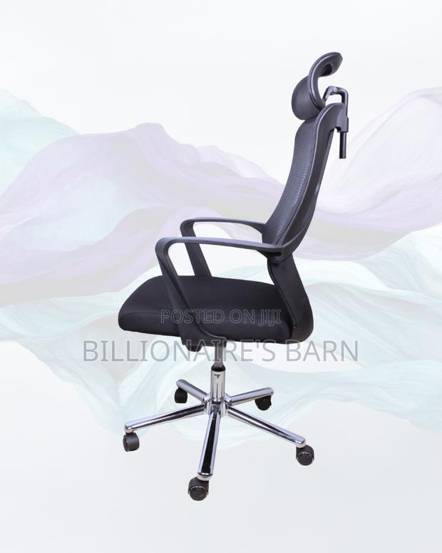 Heavy-Duty High Back Mesh Office Chair | Mesh Backrest