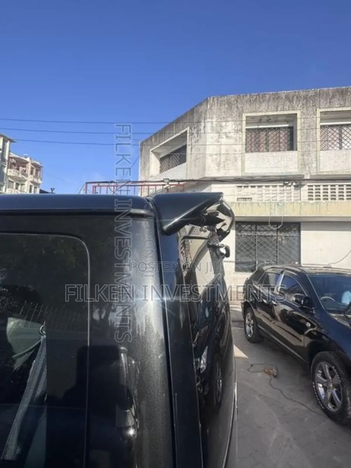 Toyota HiAce 2018 Black