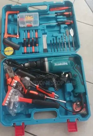 Makita Cordless Drill With Bits