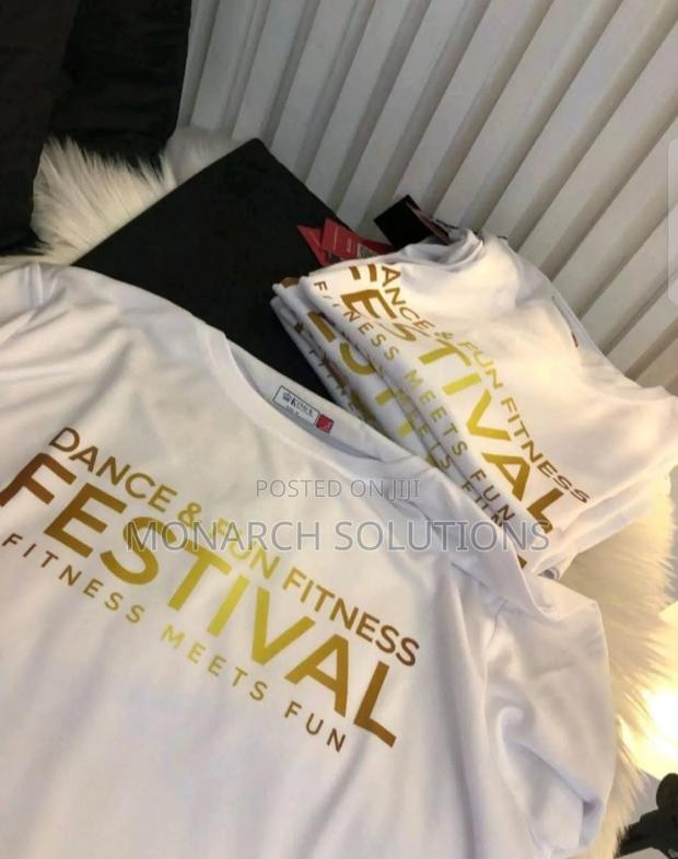 Tshirts Gold Print