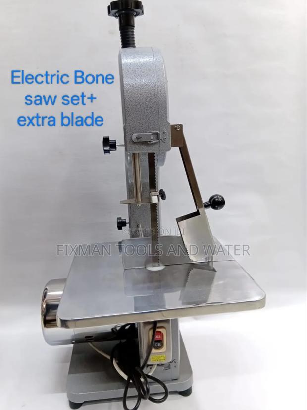 New Model Electric Bone Saw + Extra Blade - thumbnail 2