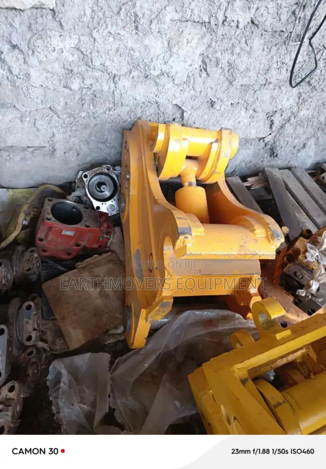 Excavator Couplers,Hammer Breakers and Rippers