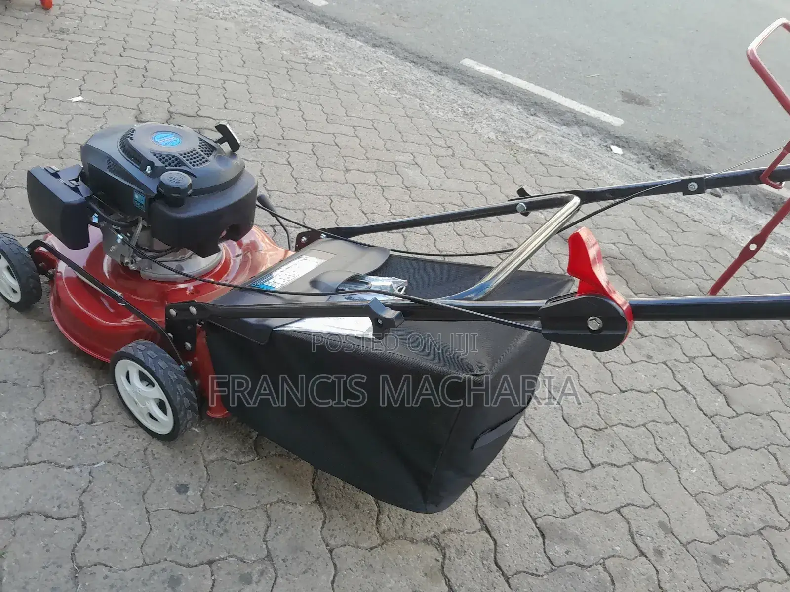 Grass Cutter Machine