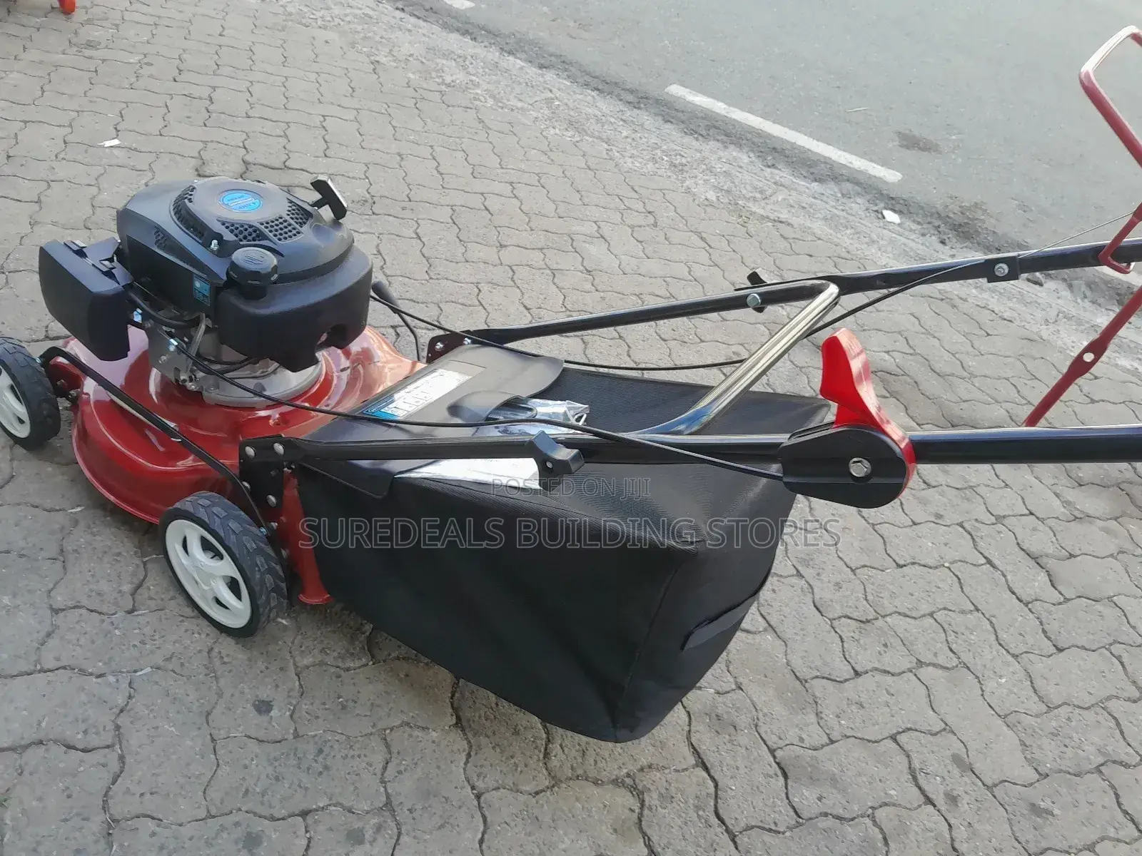 Grass Cutter Machine