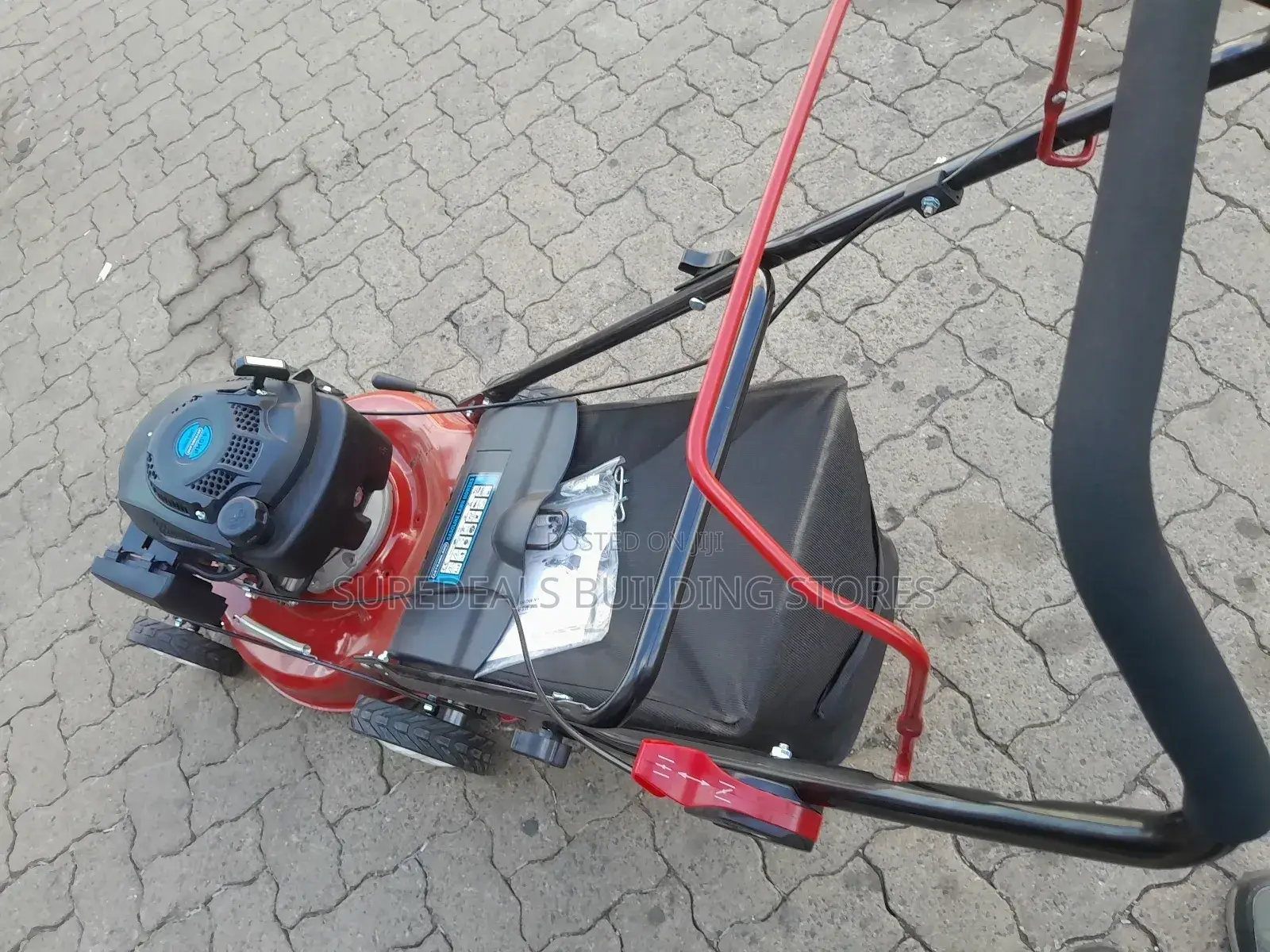 Grass Cutter Machine
