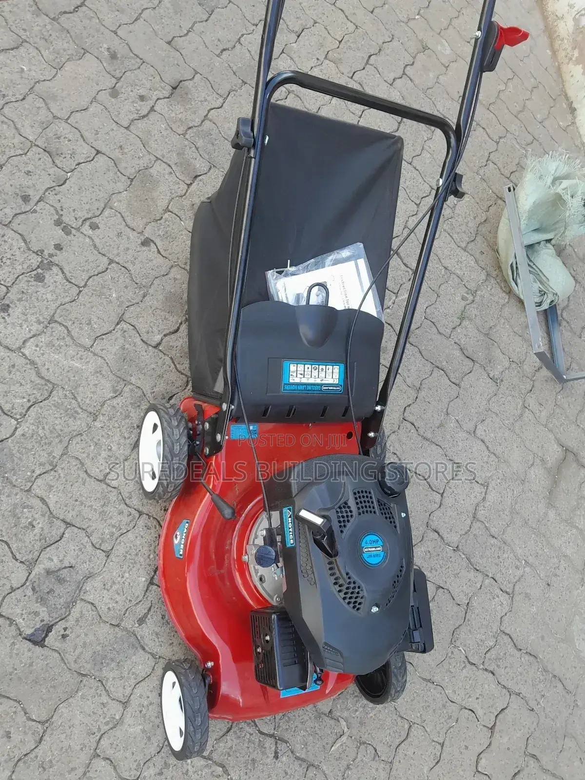 Grass Mowing Machine