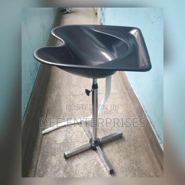 Salon Sink - main view