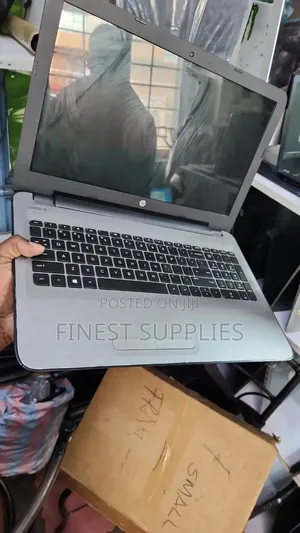 Laptop HP 14-dq2031tg 4GB Intel Celeron HDD 128GB