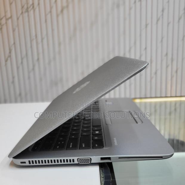 Laptop HP EliteBook 820 G3 8GB Intel Core I5 SSD 256GB - thumbnail 3