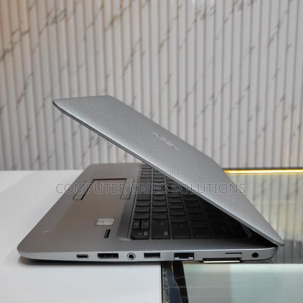 Laptop HP EliteBook 820 G3 8GB Intel Core I5 SSD 256GB - thumbnail 4