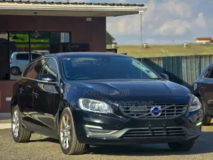 Volvo V60 2018 Black