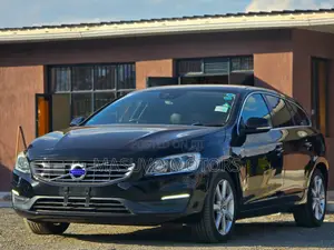 Volvo V60 2018 Black