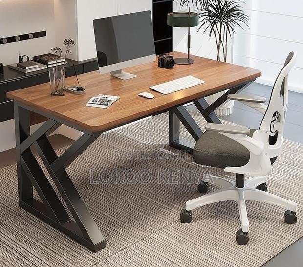 Office Desk : 1.4m Wooden Writing Table for Office - thumbnail 2