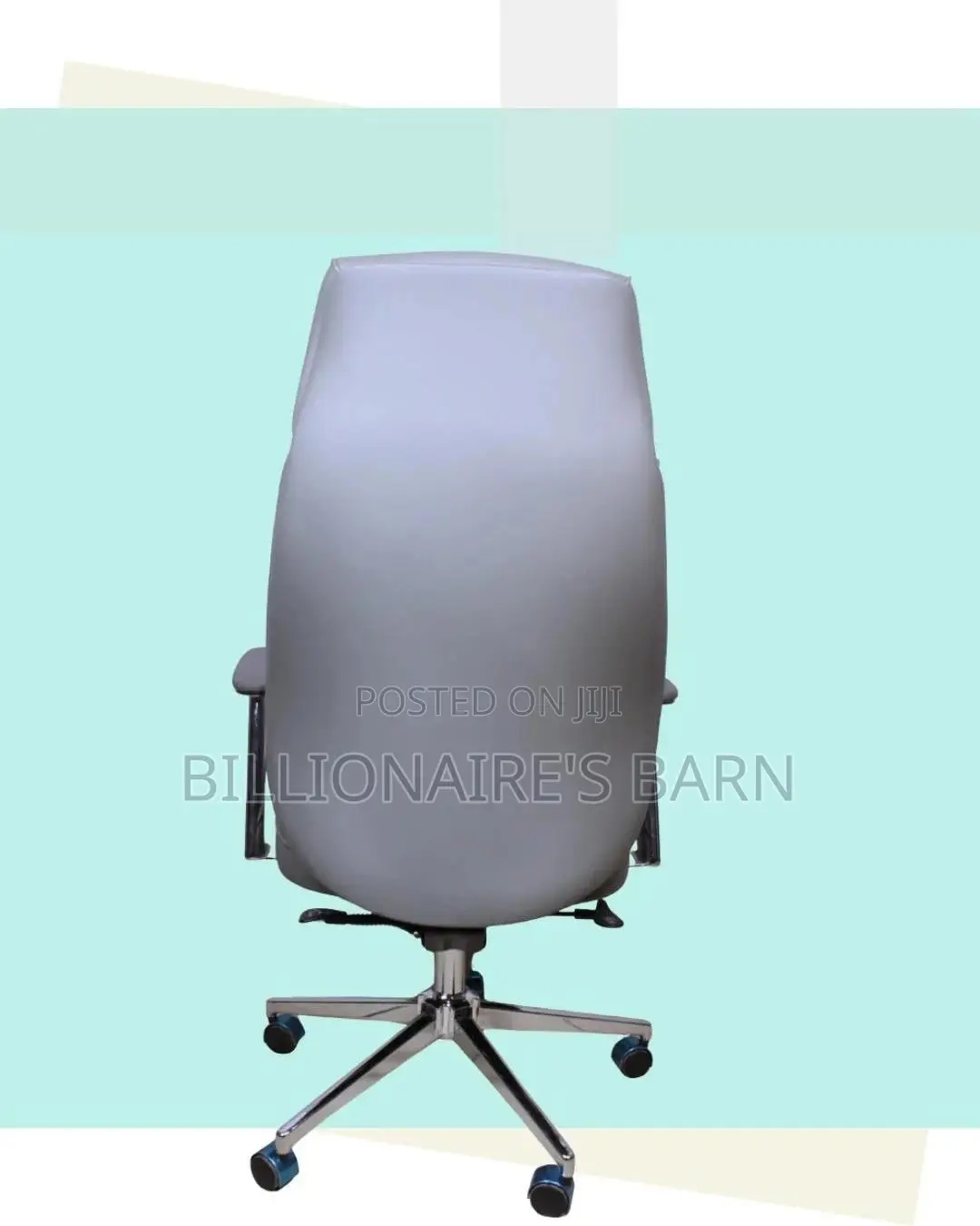 Pro-grade Grey Executive Leather Office Chair | Padded Armrests