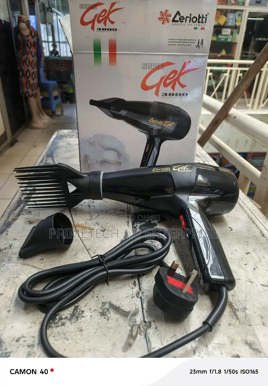 Super Gek Zeriotti Salon/Home Blow Dryer