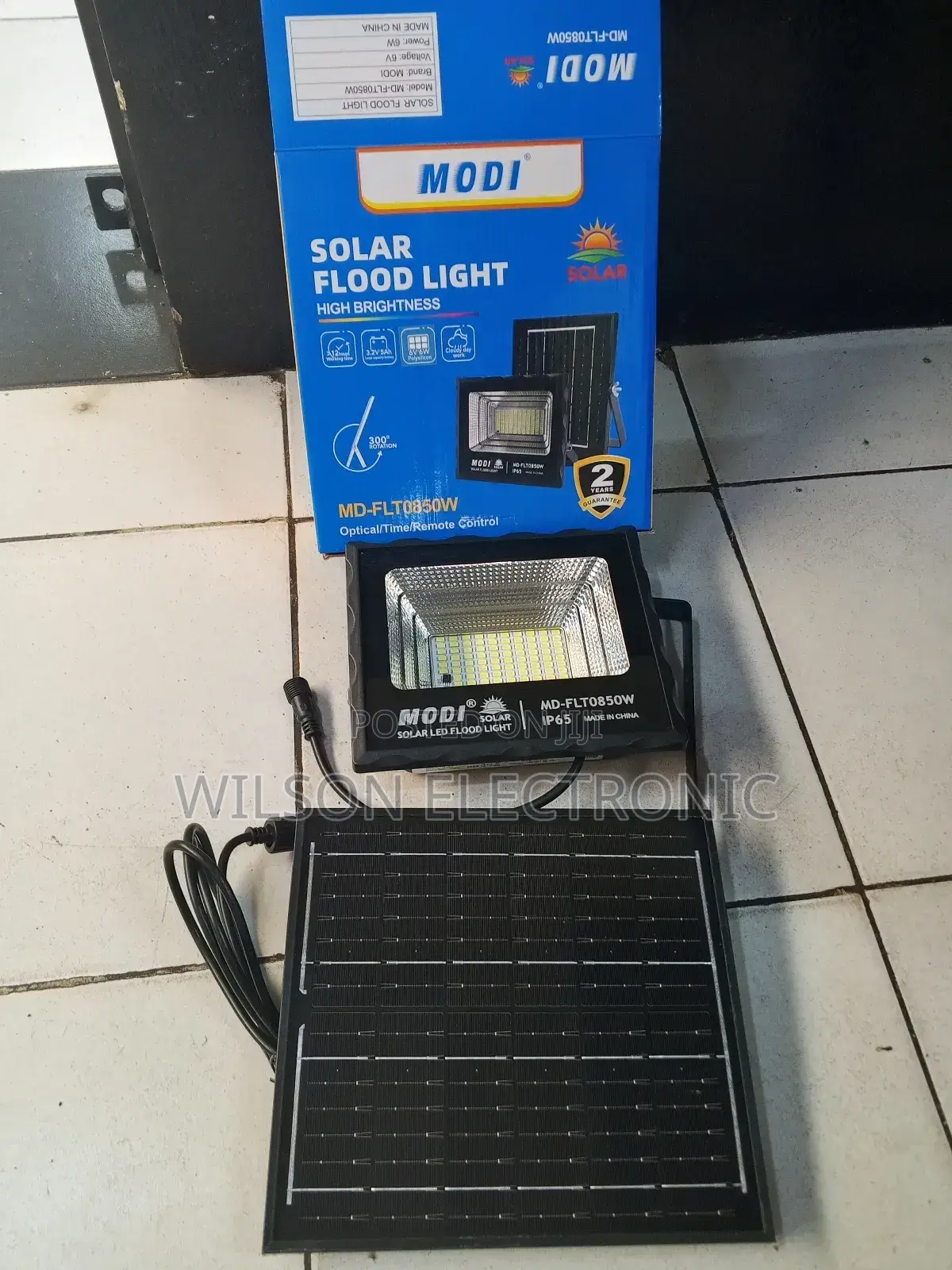 Solar Floodlight 50w. Modi