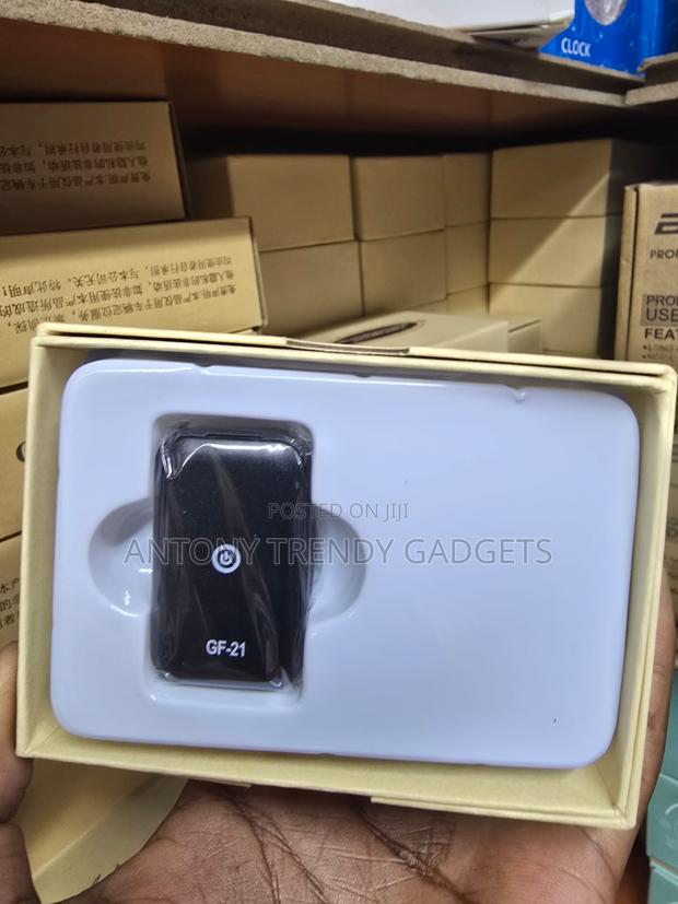 Gf21 Mini Gps Tracker Real-time Location Device - main view