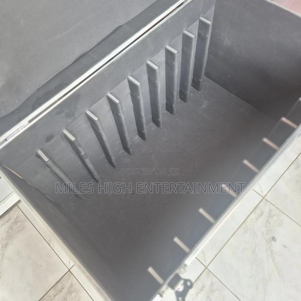 Empty Flight Case - thumbnail 2