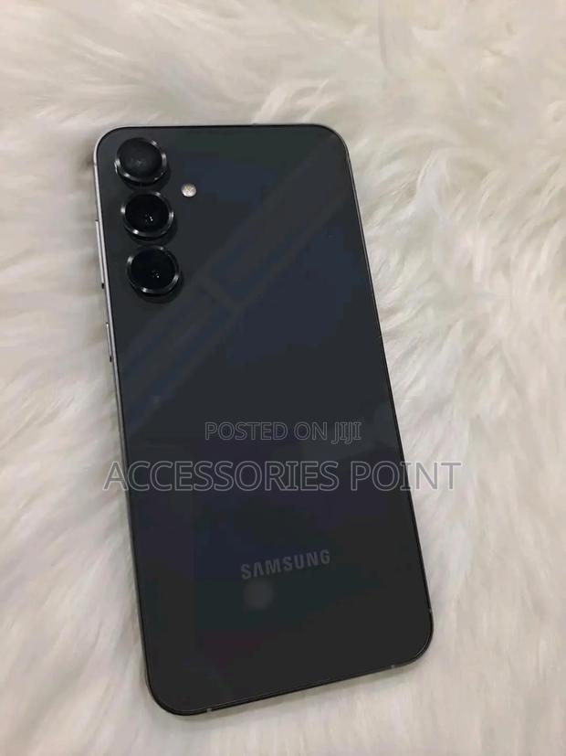 Samsung Galaxy S23 FE 128 GB Black - thumbnail 2