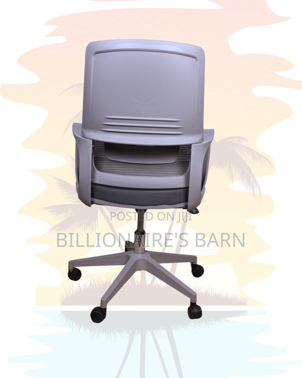 Grey Ergonomic Mesh Office Chair | Executive Mesh Backrest - thumbnail 3