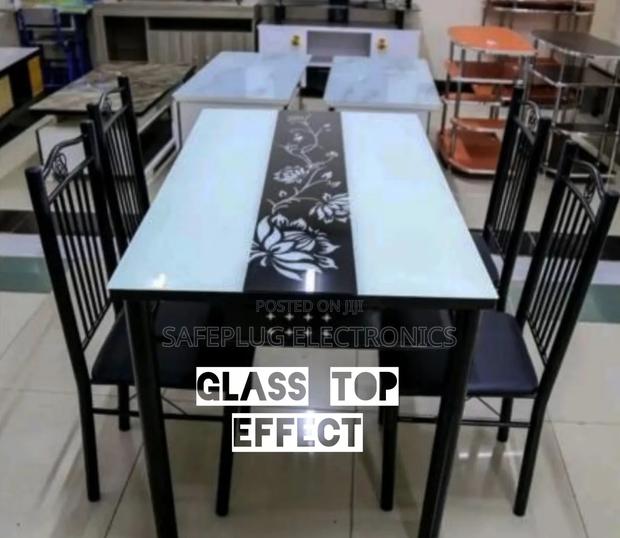 Glass-Top 4 Sitter Dining Room Table Black/ White Design Glass Top